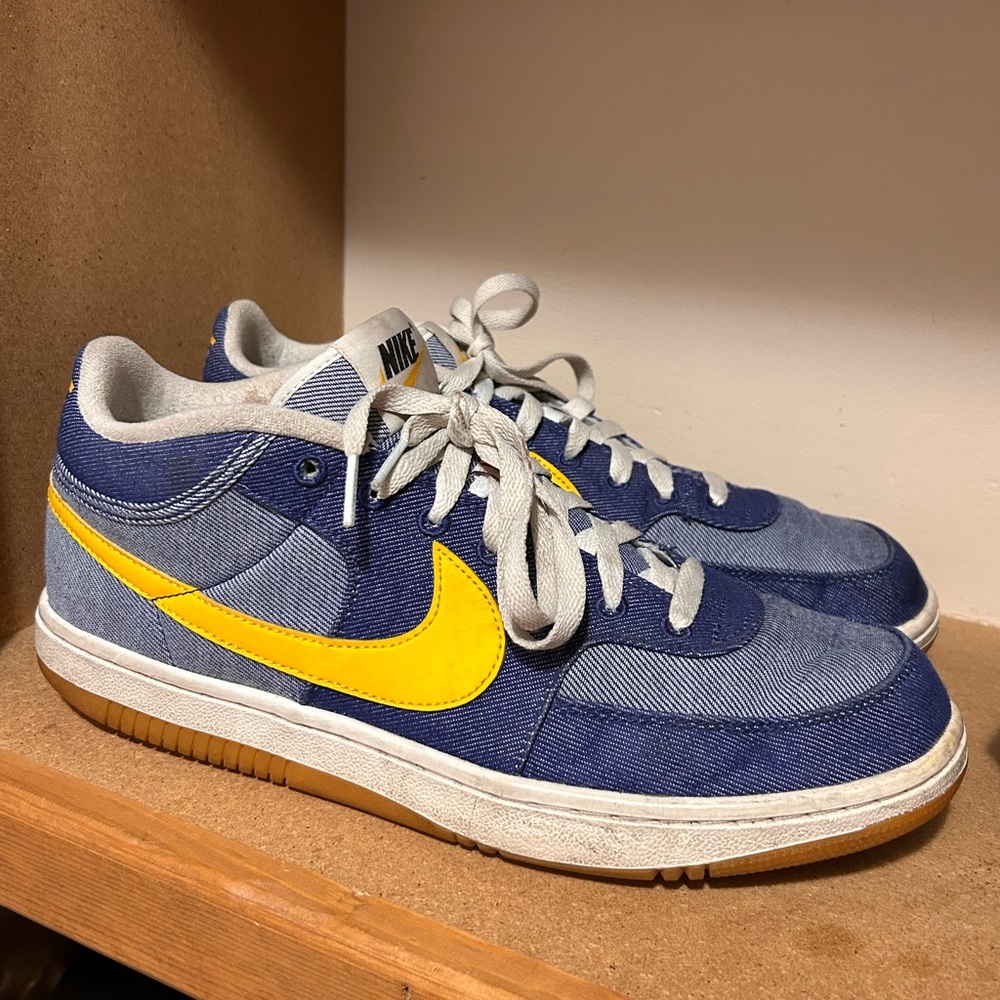 Nike Sky Force 3/4 Golden State Warriors CU5312-400 Mens Size 11.5 Blue & Gold